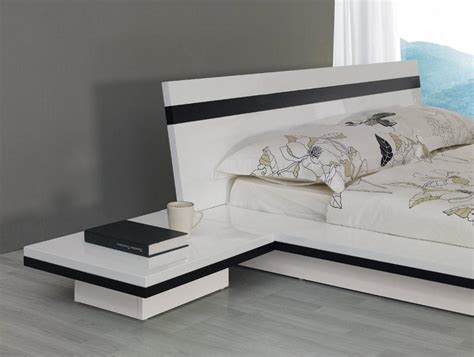 Want to give your space a modern feel? Furniture Design Ideas: Modern Italian Bedroom Furniture Ideas