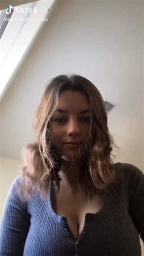 Who Is This Busty Tiktok Girl In Purple Can Anybody Read Out The Username Scrolller