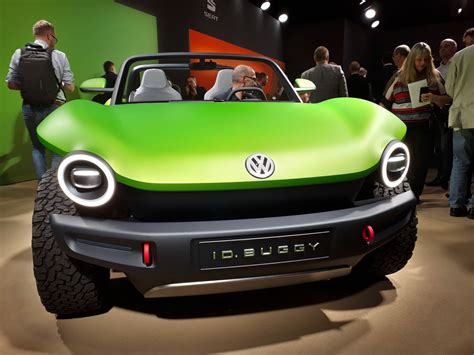 Elektromobil Pro Radost Volkswagen V Ženevě Představuje Elektrickou