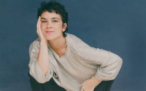 Check spelling or type a new query. Filha Sobre Beth Carvalho: 'estaria Asfixiada Pelo Brasil ...