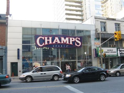 Champs sports women | welcome to champs sports women, where lifestyle meets sport. Champs Sports - Sporting Goods - Downtown Core - Yelp