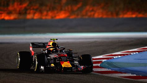 Max verstappen kende een slechte turkse grand prix op het circuit van istanbul park. Formule 1-race Bahrein snel voorbij voor Red Bull