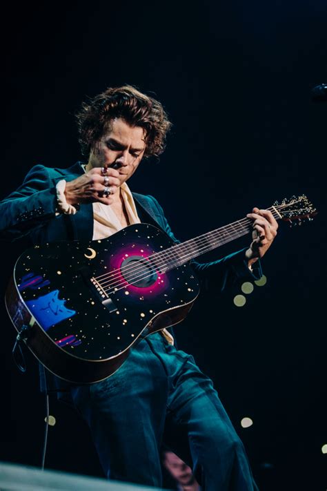 Harry styles is the eponymous debut studio album by english singer and songwriter harry styles. Harry Styles impresses as a solo artist as the former One ...