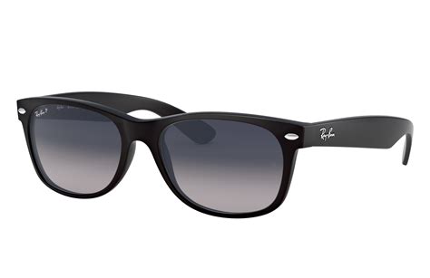 New Wayfarer Classic Sunglasses In Black And Bluegrey Ray Ban®