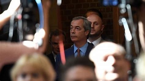 Donald Trump Can Beat Polls Ukips Nigel Farage Tells Rally Bbc News