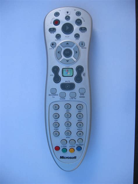 Microsoft Remote Control And Receiver 10a For Media Center Pc With