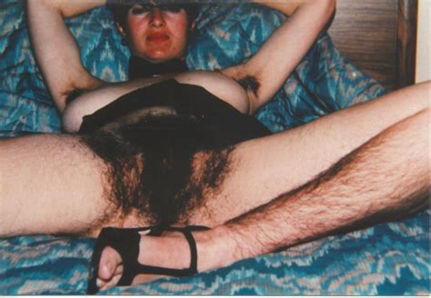 Very Hairy Woman Porn Sexiezpicz Web Porn
