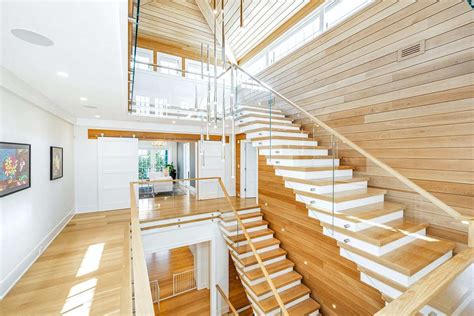 Home With Four Level Floating Staircase On The Market For 515m