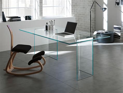 Using a dining table for a desk, a console table, a foyer table, conference room table or craft table are 'out of the box' ideas. Nella Vetrina Tonelli Bacco Modern Italian Glass Dining Table