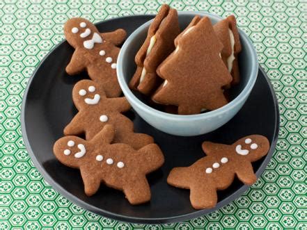 Trisha yearwood shares thanksgiving sweet potato puddingoutsider. Trisha Yearwood Christmas Bell Cookies/Foodnetwork. - 100 Best Christmas Cookies For 2020 Food ...