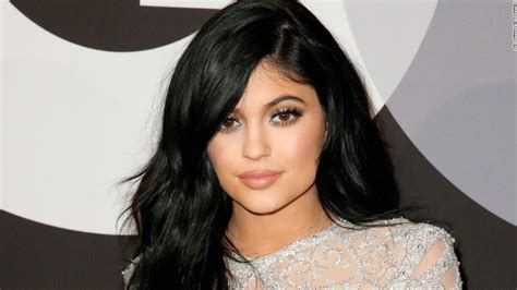 Kylie Jenner I Use Lip Fillers Cnn