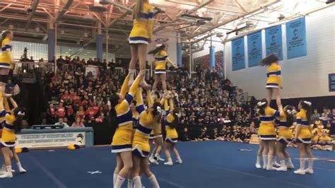 Watch Varsity Cyo Cheerleading Champ St Clare Winning Routine Youtube