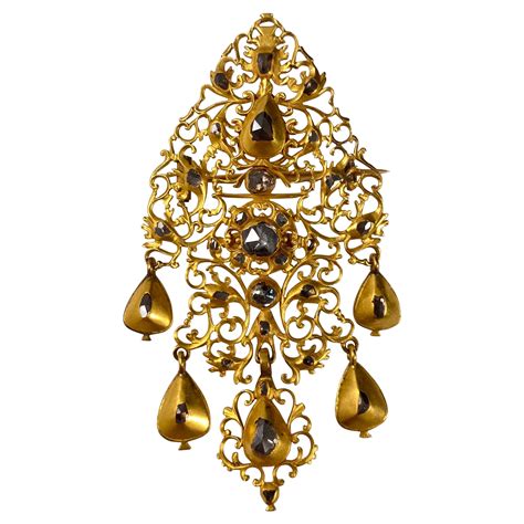 Antique 18th Century Diamond Sequile Pendantbrooch Yellow Gold