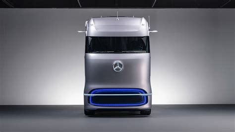 Mercedes GenH2 Truck Brennstoffzellen Lkw Technik Fotos AUTO MOTOR