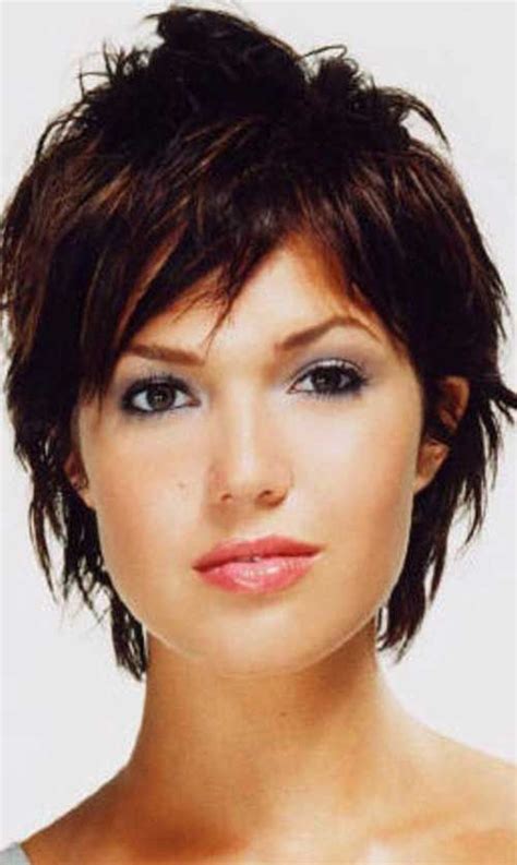 Likes to play short passes. short hair - Google Search… | Just The Design