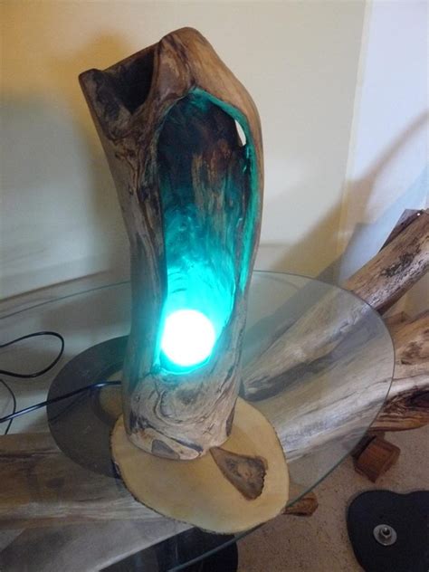 Weitere ideen zu lampe selber bauen, lampe, selber bauen. Treibholz Natur Kunst DIY: Einzigartige Treibholz-Lampen ...