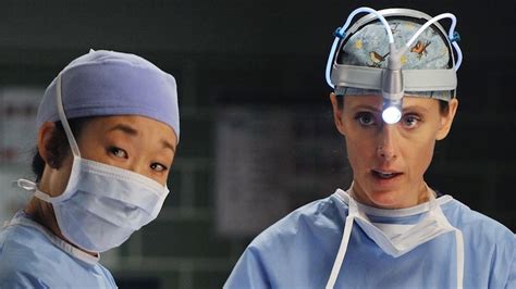 Teddy Altman Returns To Greys Anatomy This Spring And Fans Are Rejoicing