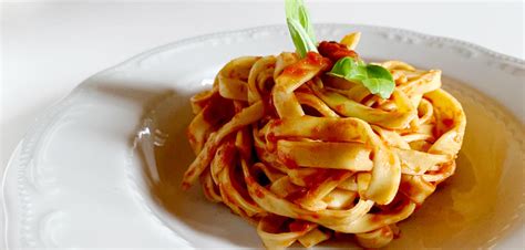 #iorestoacasa e faccio gli gnocchi.tanto tempo a disposizione, tante. Pasta Fresca all'Uovo Fatta in Casa con la Planetaria ...