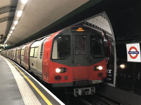 London Underground Northern Line 1995 Stock Unit Number 52709