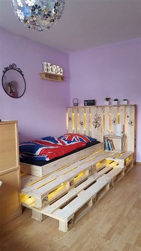 recycled pallet bed  lights pallet ideas