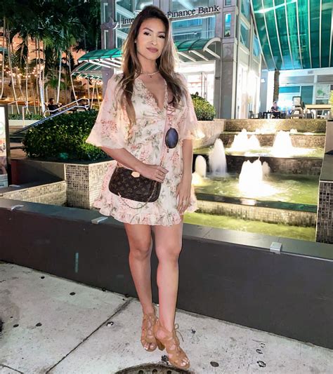Katana Kombat Adult Star Curvy Female Entertainer In Miami Slixa