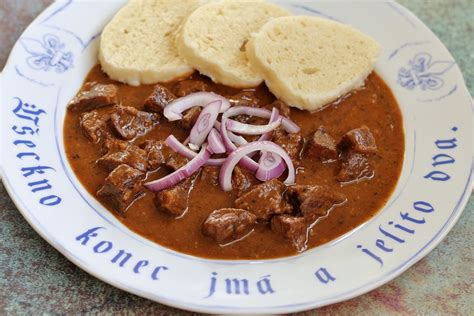 Thick And Delicious Goulash Soup In 40 Minutes Rhungary