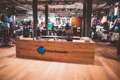 50 Shop Blue Tomato Treibt Expansion Voran Liezen