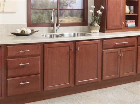 Woodstar cabinets offers an unmatchable product for an unbeatable price. Seacrest Birch Cinnamon Cabinets - Cabinets Matttroy