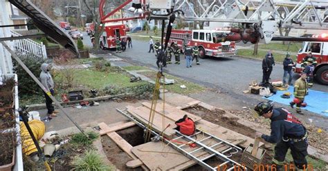 Training helped firefighters rescue man from trench