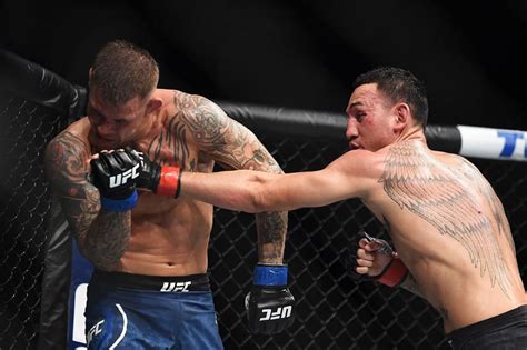 Relive The Riveting Lightweight Title Fight Between Max Holloway And