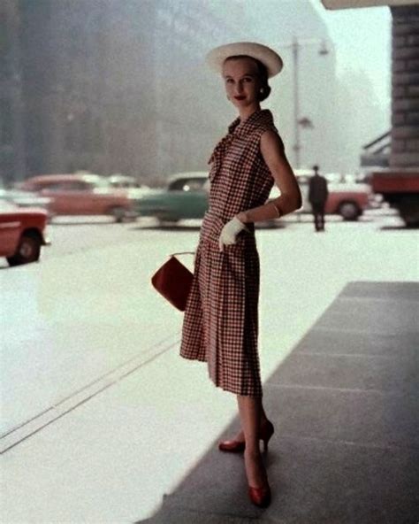 Stunning Photos That Show The Breakthrough Of Womens Fashion In The 1950s ~ Vintage Everyday