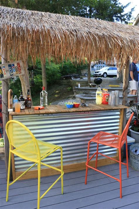 15 Comfortable Outdoor Bar Designs For An Impressive Backyard Outdoor