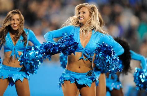 Nfl Cheerleaders Week 11 South Carolina Panthers Carolina Panthers Cheerleaders North