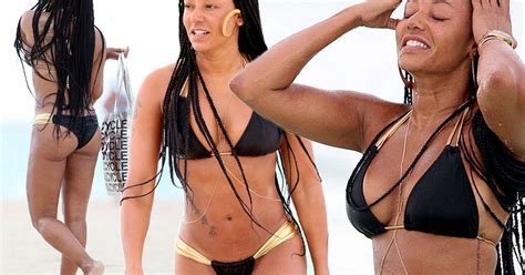 X Factor Judge Mel B Shows Off Her Flawless Figure As She Holidays In Mexico With Her Husband