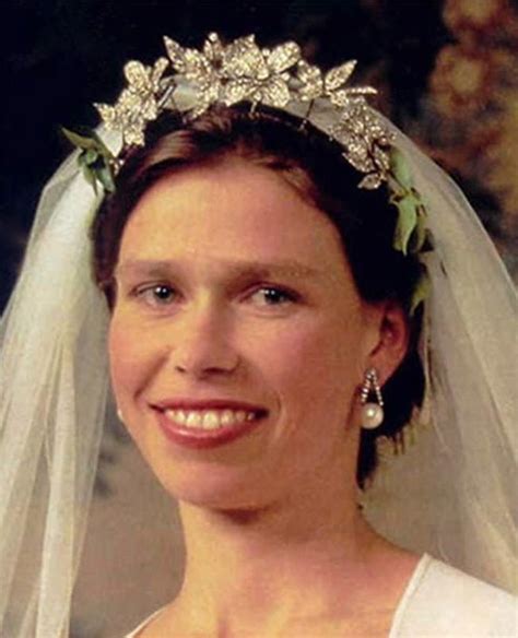Lady Sarah Chatto Daughter Of Princess Margaret Wearing The Snowden Floral Tiara United