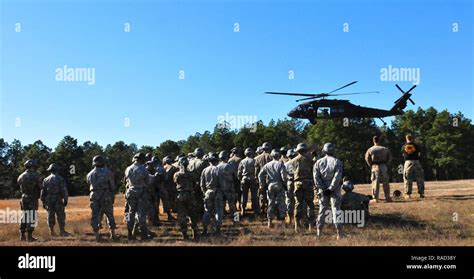 Soldiers From The Xviii Airborne Corps Degloppers Air Assault School