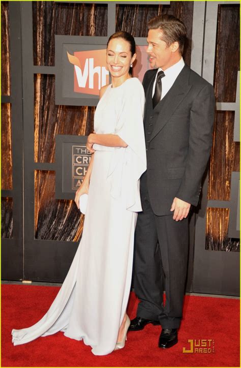 Angelina Jolie Hits 2009 Critics Choice Awards Photo 1639111 Angelina Jolie Brad Pitt