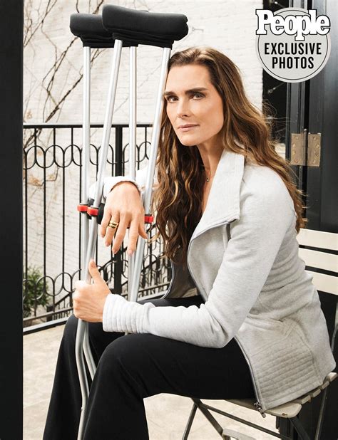 Brooke Shields Hit Another Plateau In Her Recovery From A Broken Femur A Lot Of Weakness