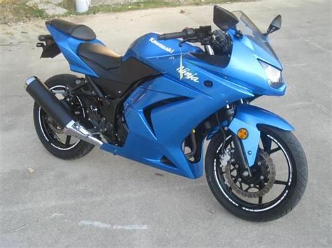 It was originally released in 2004 and has been updated and revised throughout the years. 2010 Kawasaki EX250 Ninja 250 Sportbike for sale on 2040-motos