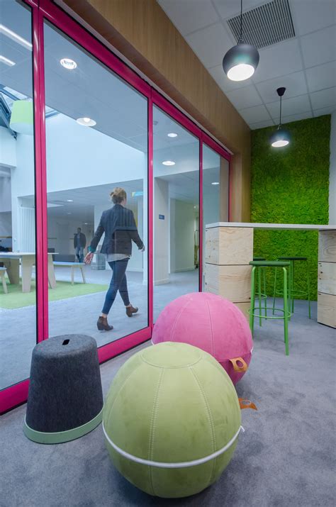 Maybe you would like to learn more about one of these? MOSWO | Village La Poste Nantes | Design d'espace ...