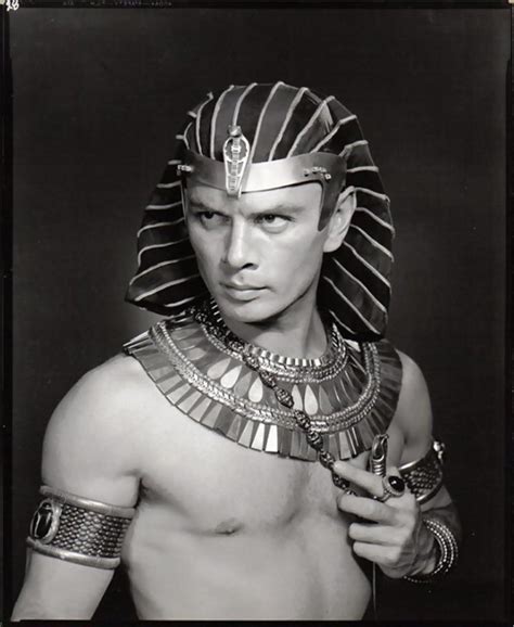 yul brynner as ramses in the 1956 movie the ten commandments oldschoolcelebs