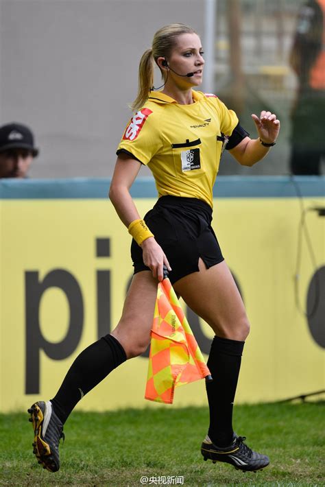 referee fernanda colombo uliana r girlssoccer