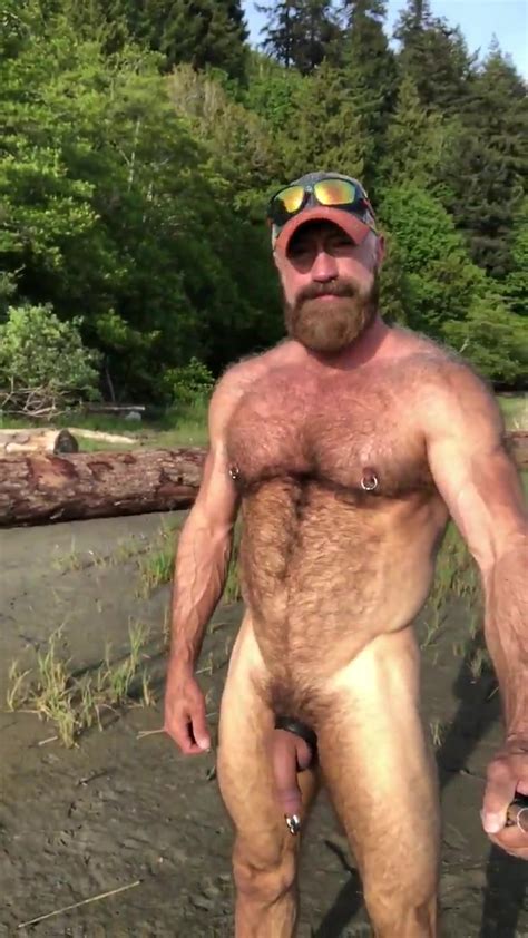 Nice Dude Outdoor Hairy Dad