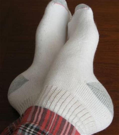 Many people experience sweaty feet occasionally. Cold Sweaty Feet Causes, Anxiety, in Winter, at Night ...