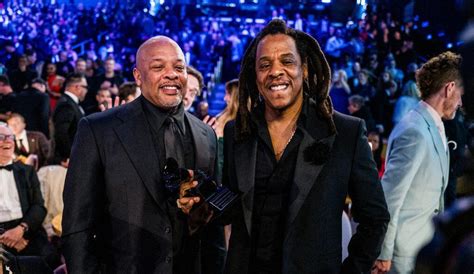 Jay Z Thanks Dr Dre During His Global Impact Award Acceptance Speech