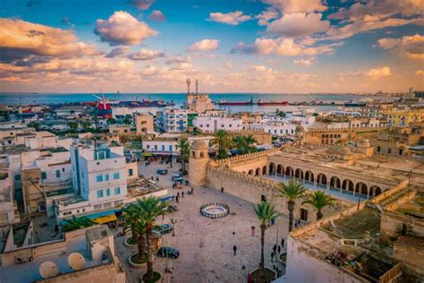Túnez Visita Guiada A Pie Por La Medina Getyourguide