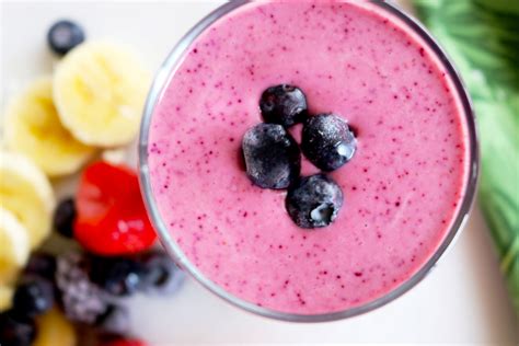 Banana Berry Blast Smoothie