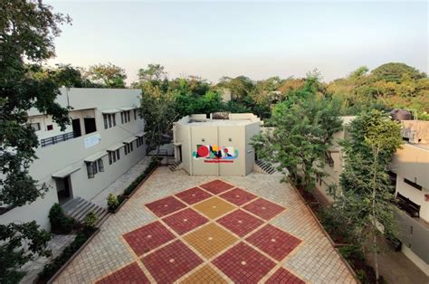 Imdr Institute Of Management Development And Research Pune Pioneers