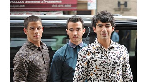 Nick Jonas Reveals Jonas Brothers Songs Hed Like To Sing Again 8 Days