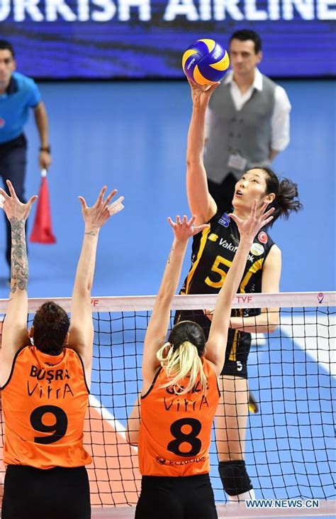Vakifbank Beats Eczacibsi 3 1 At Turkish Women S Volleyball Super League Final 3rd Round
